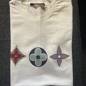 UA - LOUIS VUITTON WHITE MONOGRAM T-SHIRT